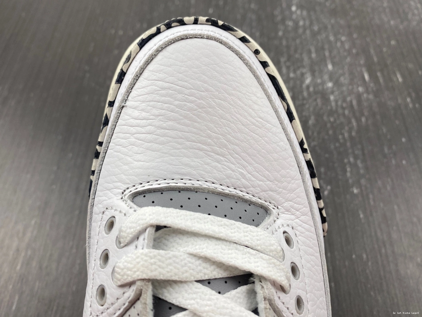 3 DX6665-100 N' Hide Sneak Jordan (GS) - Retro 0106